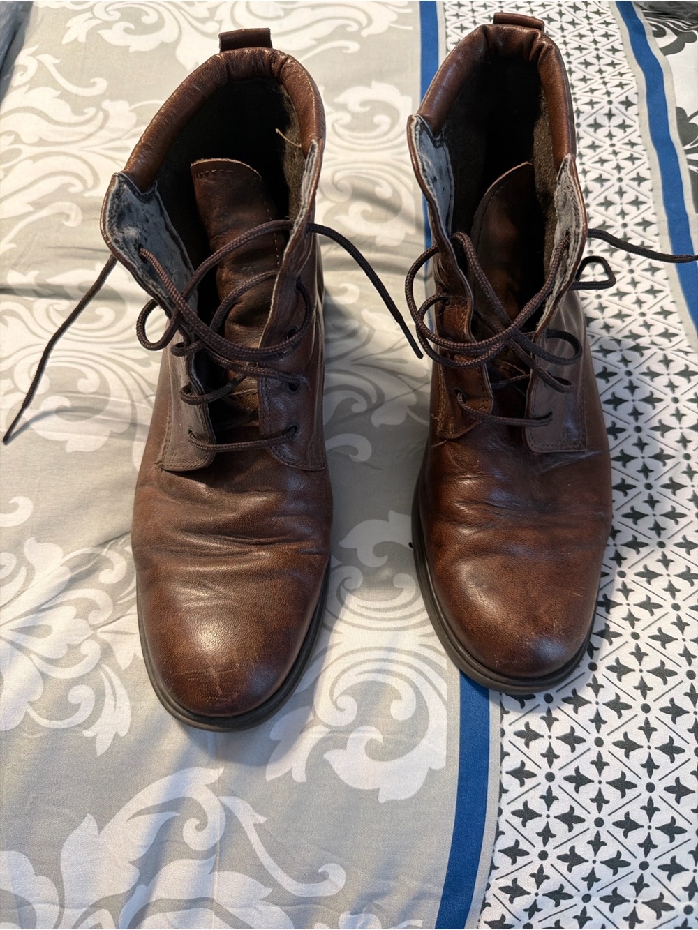 Brown Leather Lace-Up Boots
